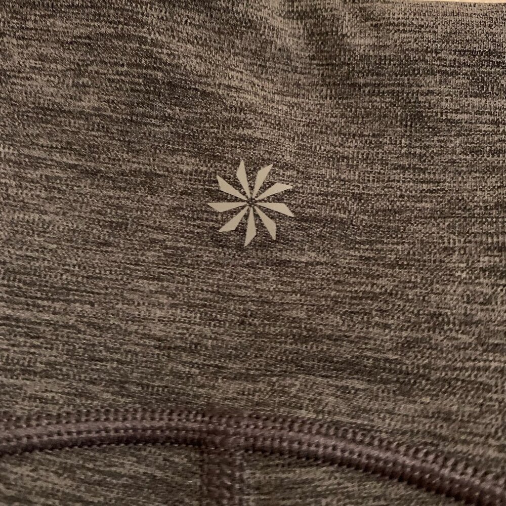 Athleta Ultimate Stash Pocket Gray Capri Size L